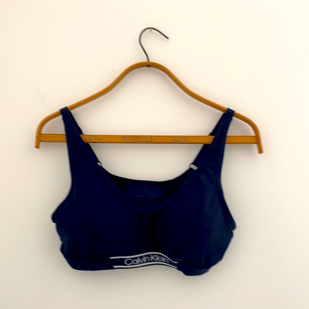 Calvin Klein navy sports bra. Size medium. NWOT